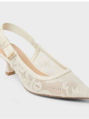 A New Day Women's Ivory Lace Bow Slingback Pointed Toe Kitten Heels Wedding Size